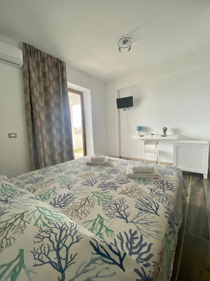 Manfredi Sea Room Vieste Exterior photo